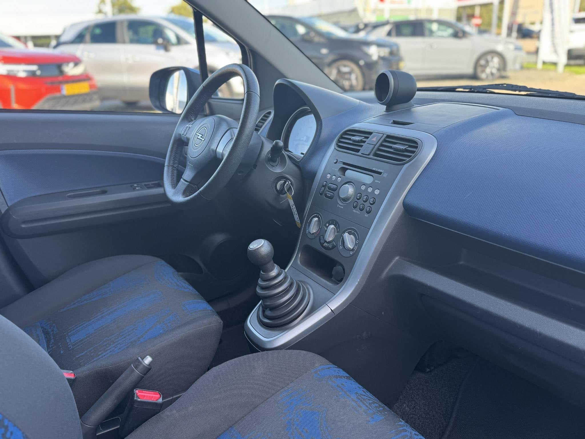 Opel Agila 1.0 Berlin Geheel dealer onderhouden bij ons! Inc, Auto's, Voorwielaandrijving, Stof, Gebruikt, 31 €/maand
