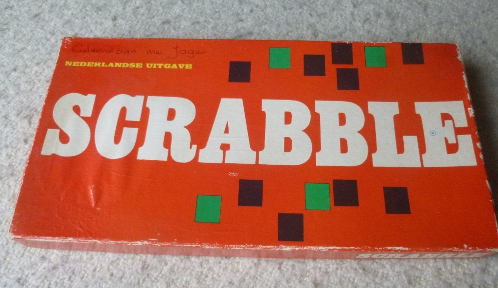 Scrabble met originele houten letters - compleet, Een of twee spelers, Ophalen of Verzenden, Gebruikt