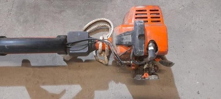 Stok steel kettingzaag, Ophalen, Benzine