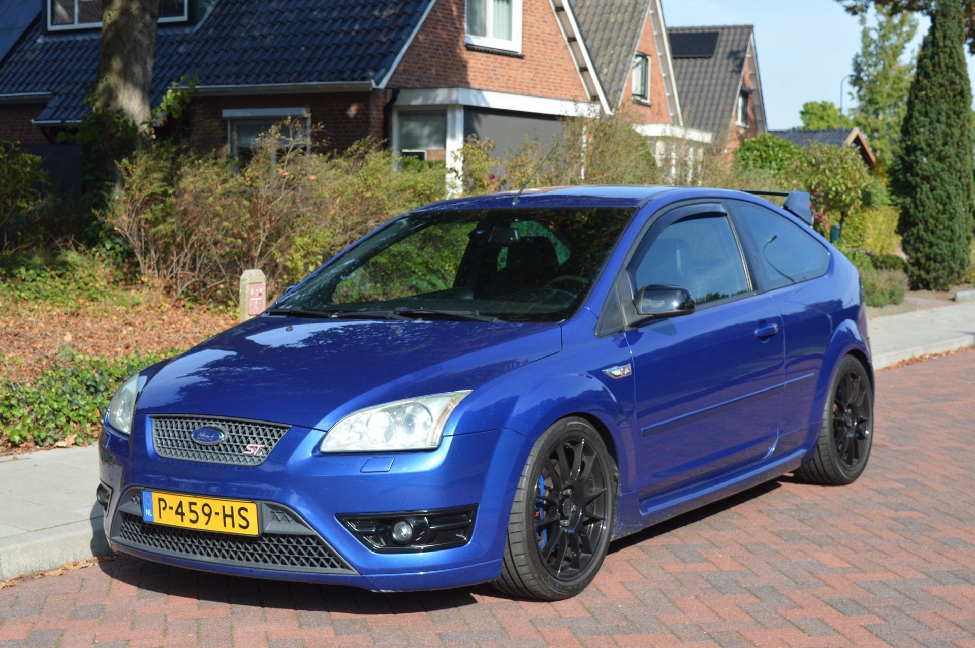 Ford Focus 2.5-20V ST Recaro super onderhouden !, Dealer onderhouden, Gebruikt, Zwart, Blauw