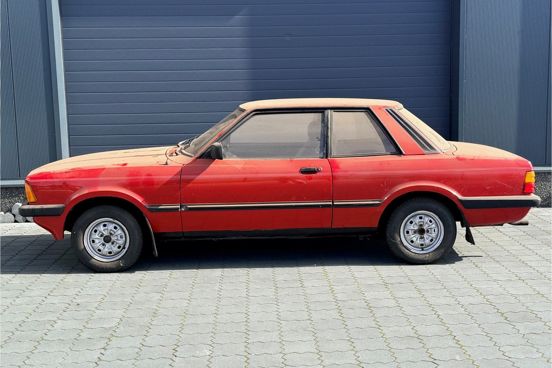 Ford Taunus 1600 L Bravo BELASTINGVRIJ! NWE. APK! (bj 1982), Origineel Nederlands, Handgeschakeld, Sedan, Ford