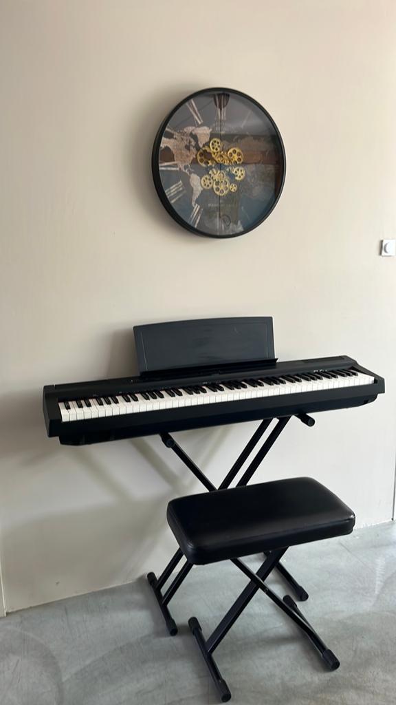 Yamaha P-125 Digitale piano, Ophalen, Zo goed als nieuw, Zwart