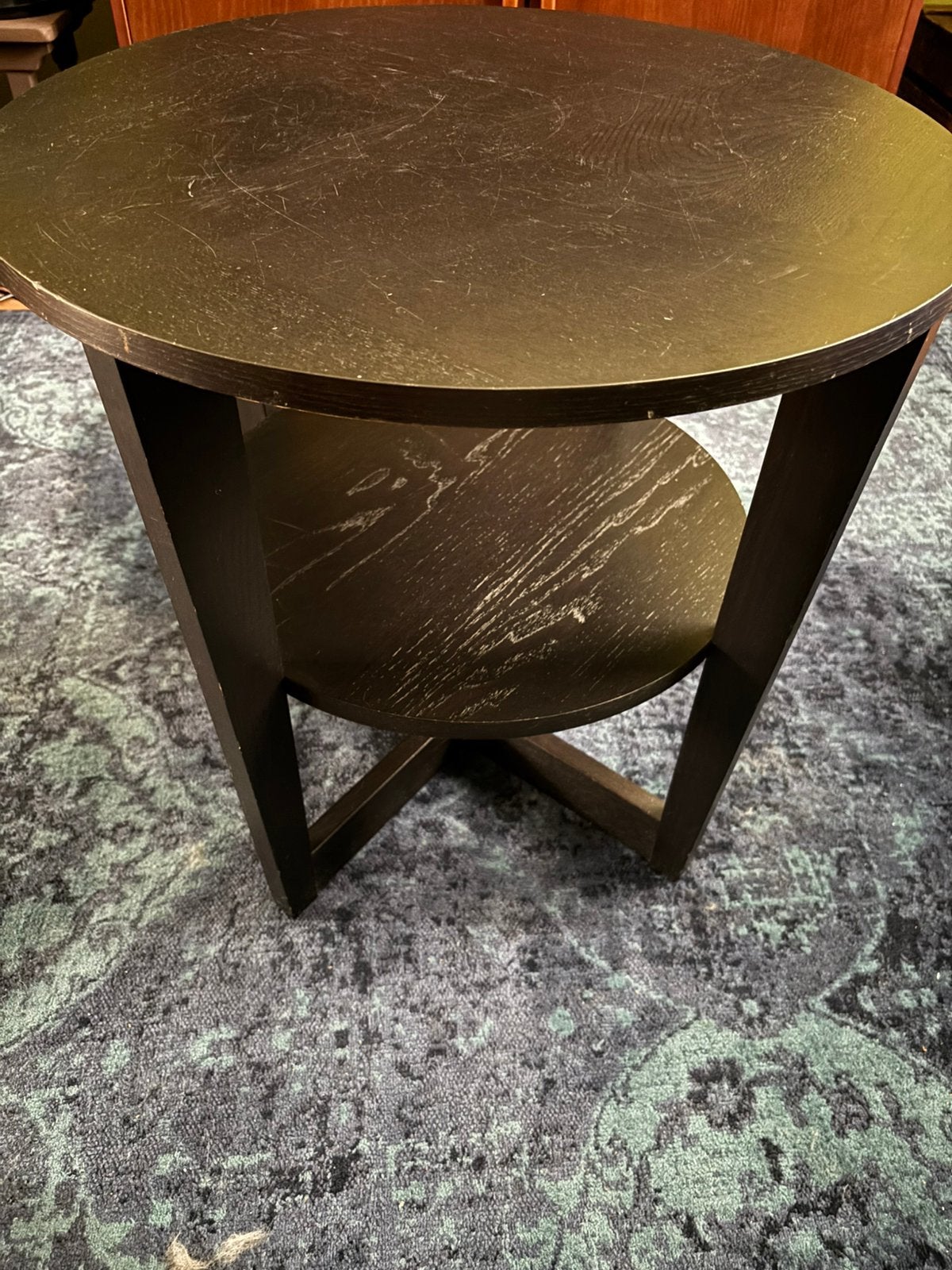 Ronde  zwart bijzettafeltje, Gebruikt, Rond, 55 tot 75 cm, Hout