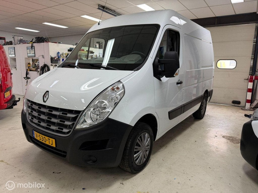 Renault Master T35 2.3 dCi L1H2 Airco p. sensor, 13 km/l, Achterwielaandrijving, Gebruikt, Euro 6