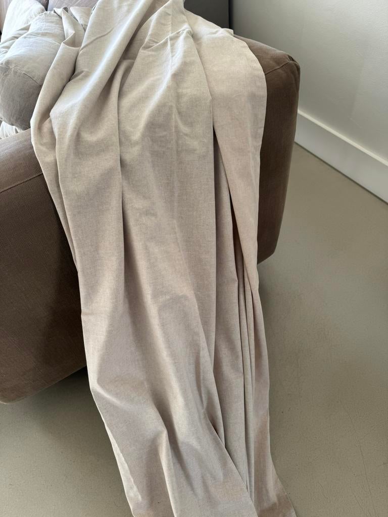 Gordijnen linnen zandkleur H 232, Huis en Inrichting, Ophalen of Verzenden, Zo goed als nieuw, Beige, 200 cm of meer