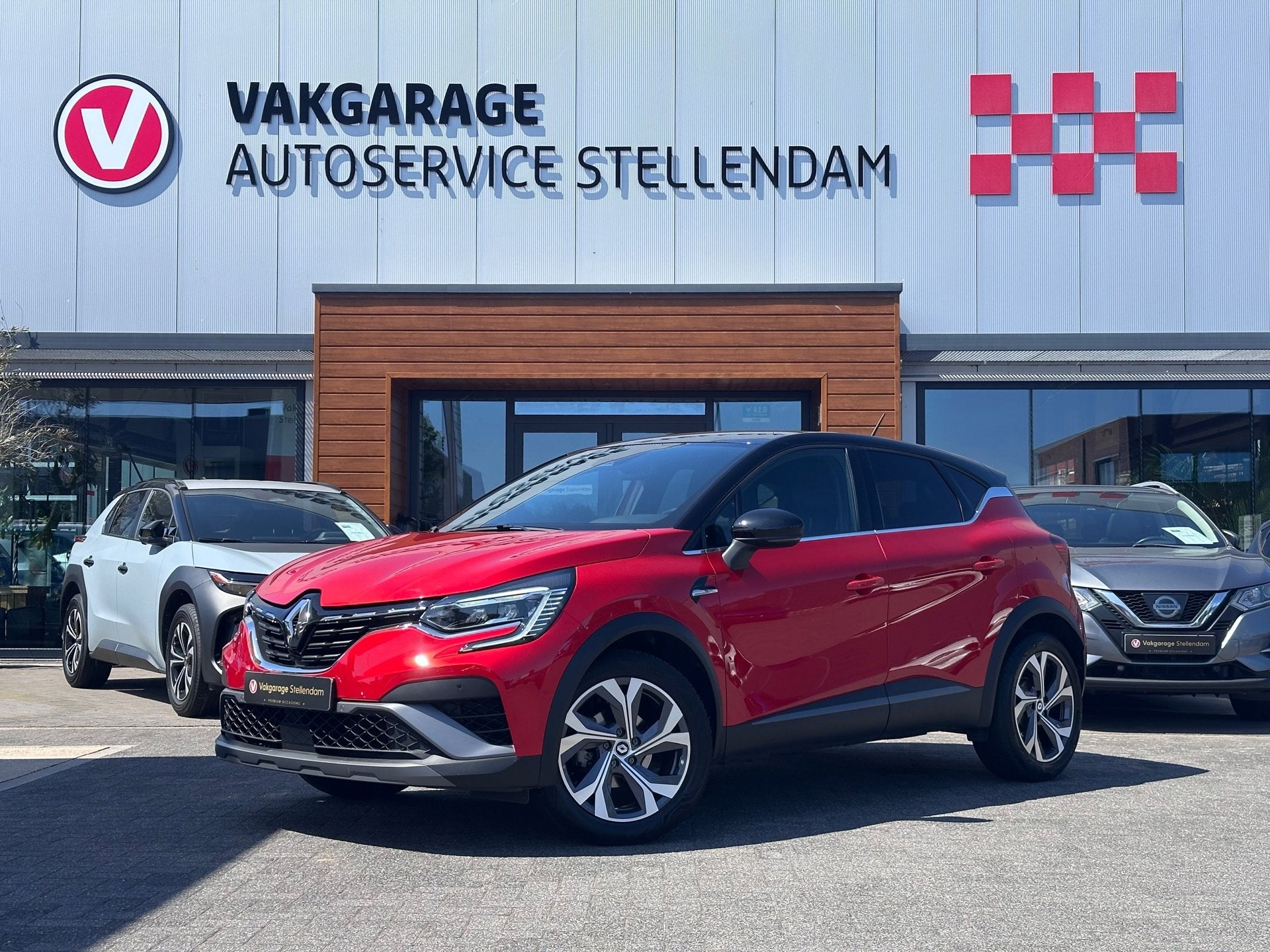 Renault Captur 1.3 TCe 140 R.S. Line|Carplay|TREKHAAK|Cruise, Auto's, Gebruikt, 4 cilinders, Leder en Stof, Bedrijf