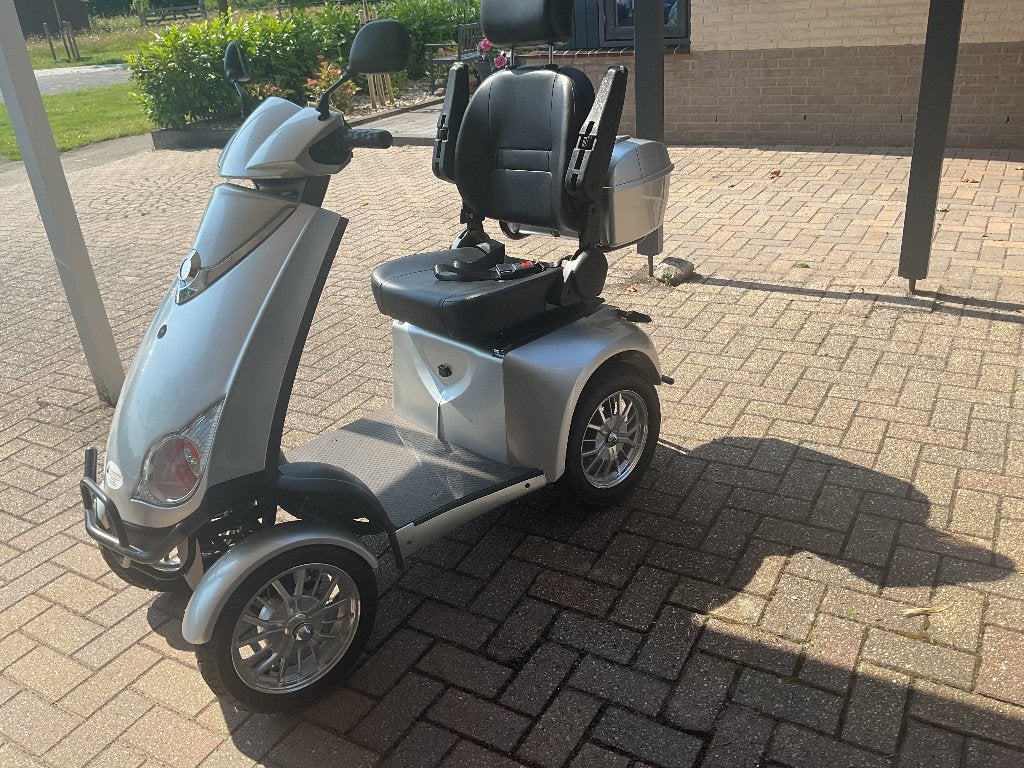 Scootmobiel Astrixx HS De Luxe, Zo goed als nieuw, Ophalen, Overige merken, 16 km/u of meer
