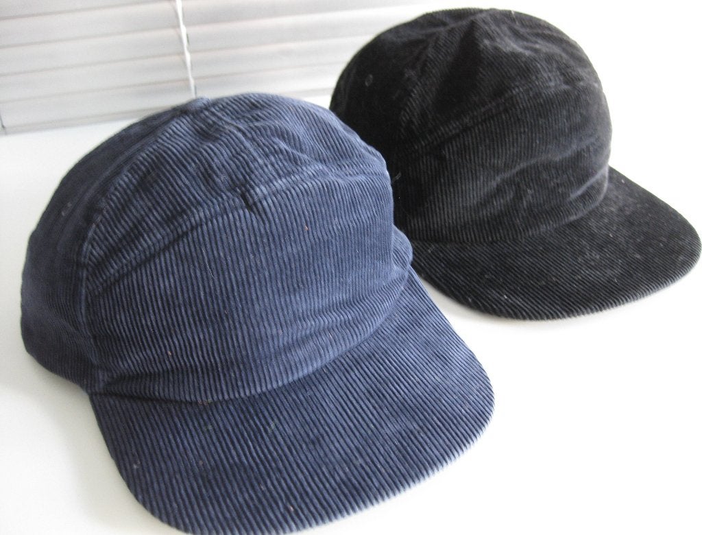 Cap / Caps ribfluweel blauw + zwart 2 stuks met elastiek, Ophalen of Verzenden, Nieuw