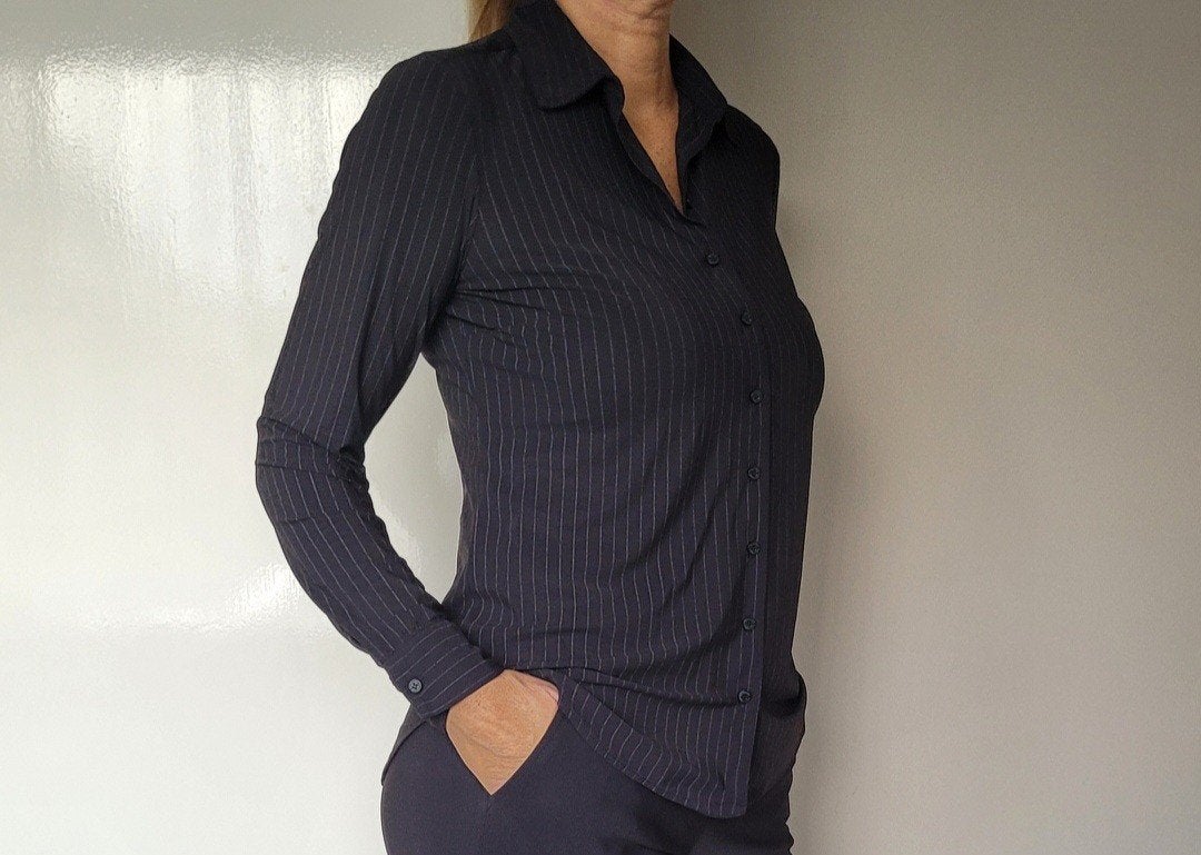Studio Anneloes Krijtstreep blouse S Zwart/wit Travelstof, Studio Anneloes, Verzenden, Zwart, Zo goed als nieuw
