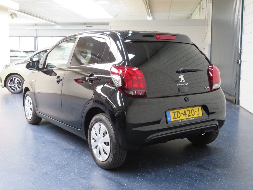 Peugeot 108 Automaat 1.0 e-VTi Active (bj 2019), Auto's, Gebruikt, Euro 6, 4 stoelen, Zwart