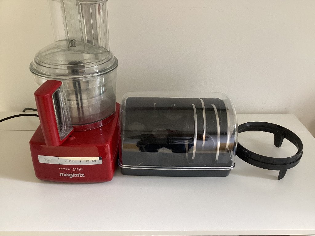 Magimix foodprocessor compact 3200 XL, Witgoed en Apparatuur, Keukenmixers, 2 tot 3 liter, Ophalen, Zo goed als nieuw, 3 snelheden of meer