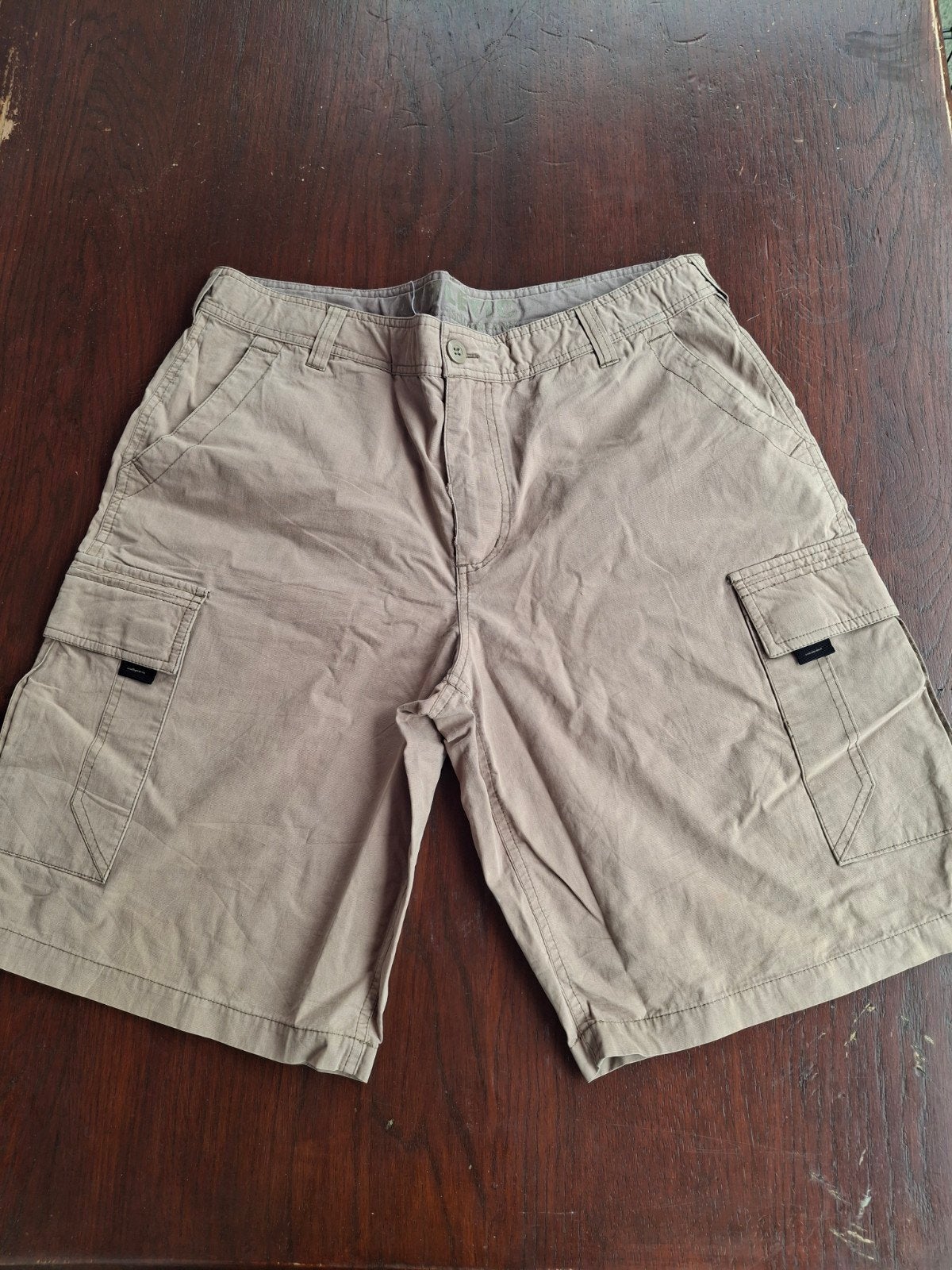 Beige Cargo Shorts - Maat 52, Kleding | Heren, Broeken en Pantalons, Maat 52/54 (L), Onbekend, Beige, Ophalen of Verzenden