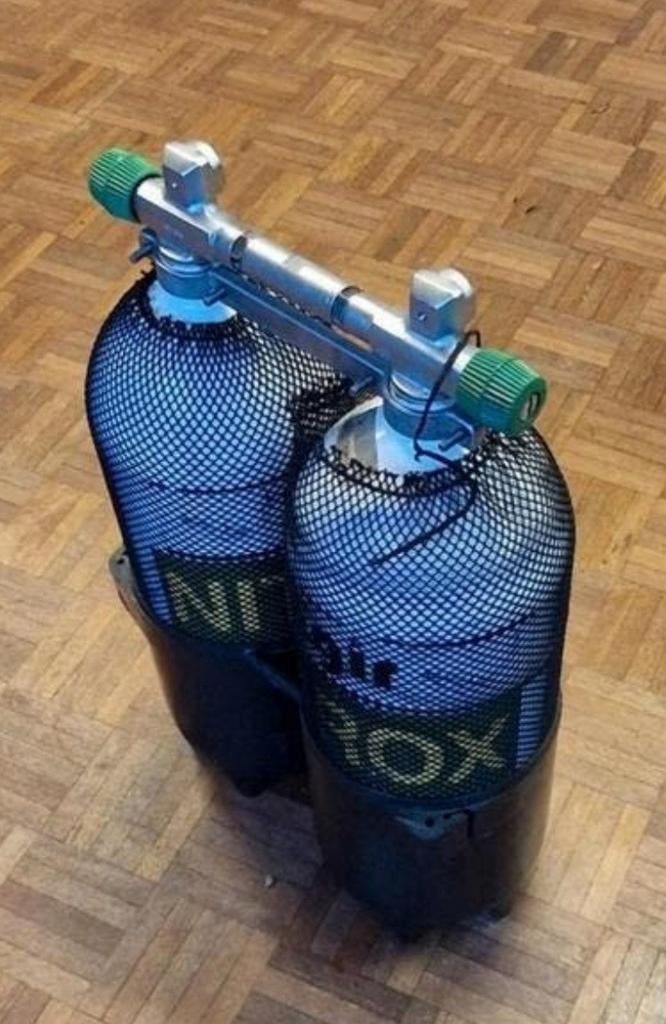 Duikflessen set - Nitrox (2x 8ltr) 1x10ltr, 1x12ltr, Ophalen, Gebruikt, Duikfles
