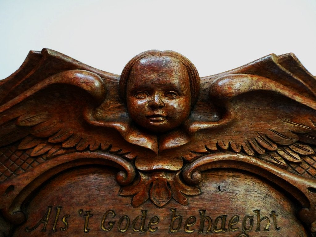 Groot houtgesneden gevel ornament engel spreuk Als 't Gode.., Houtsnijwerk, Handgemaakt, Hout, Bruin