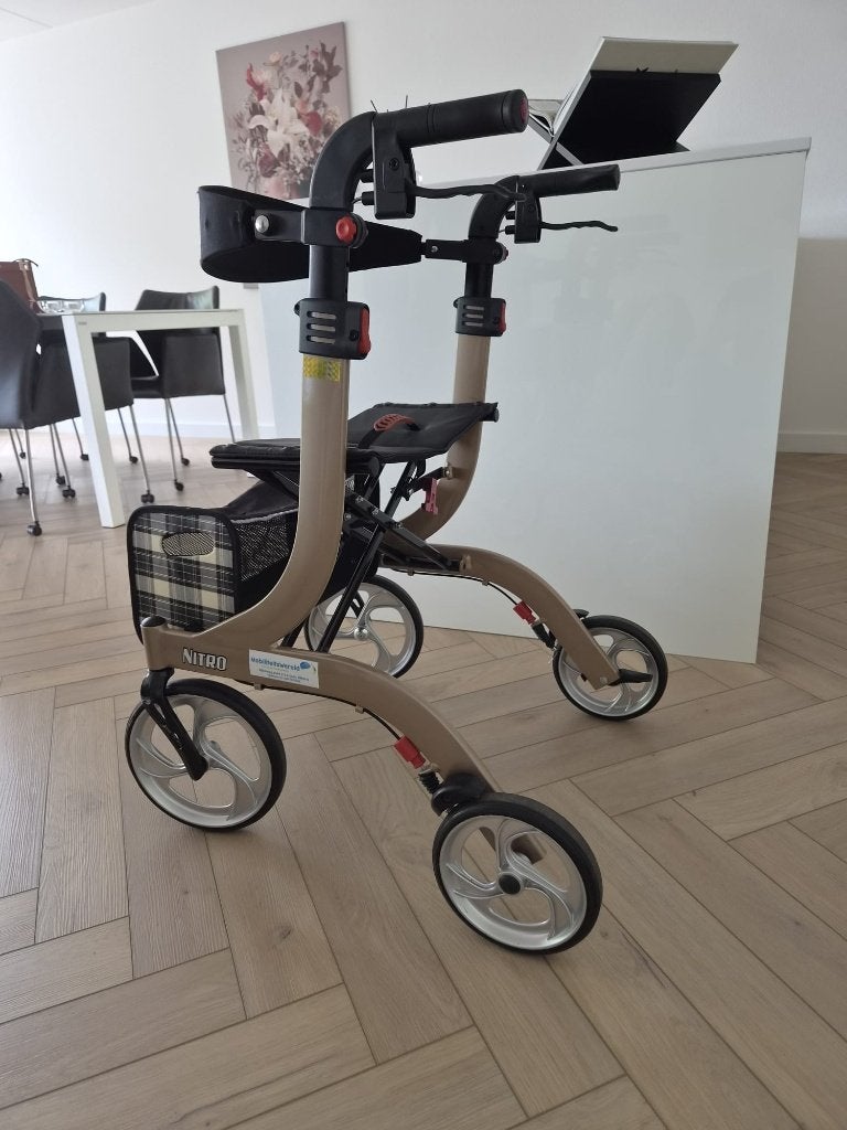 Drive nitro rollator, Diversen, Rollators, Zo goed als nieuw, Lichtgewicht, Opvouwbaar, Ophalen
