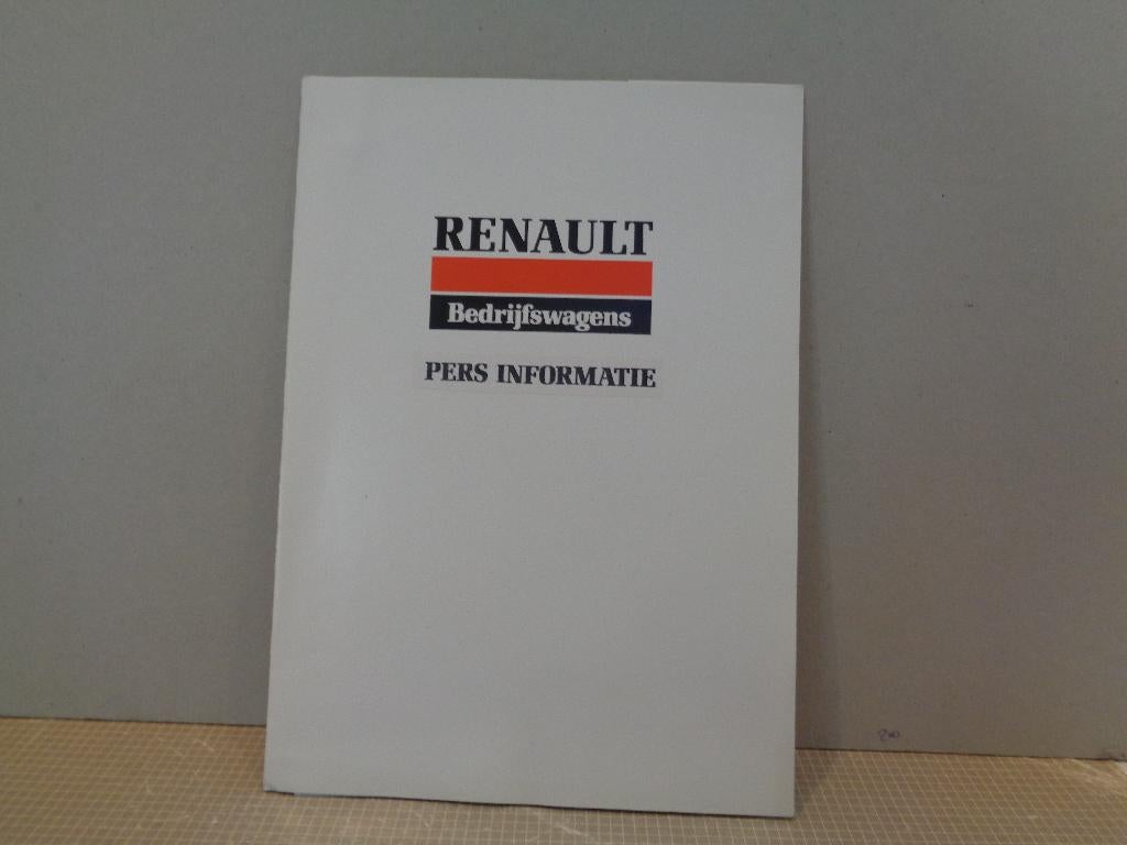 renault bedrijfswagens, Ophalen of Verzenden, Zo goed als nieuw, Renault