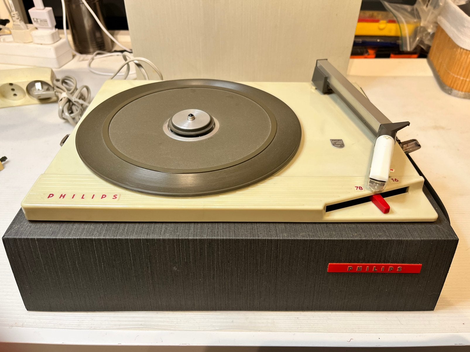 Philips AG 2257 in nieuwstaat, Ophalen of Verzenden, Zo goed als nieuw, Philips
