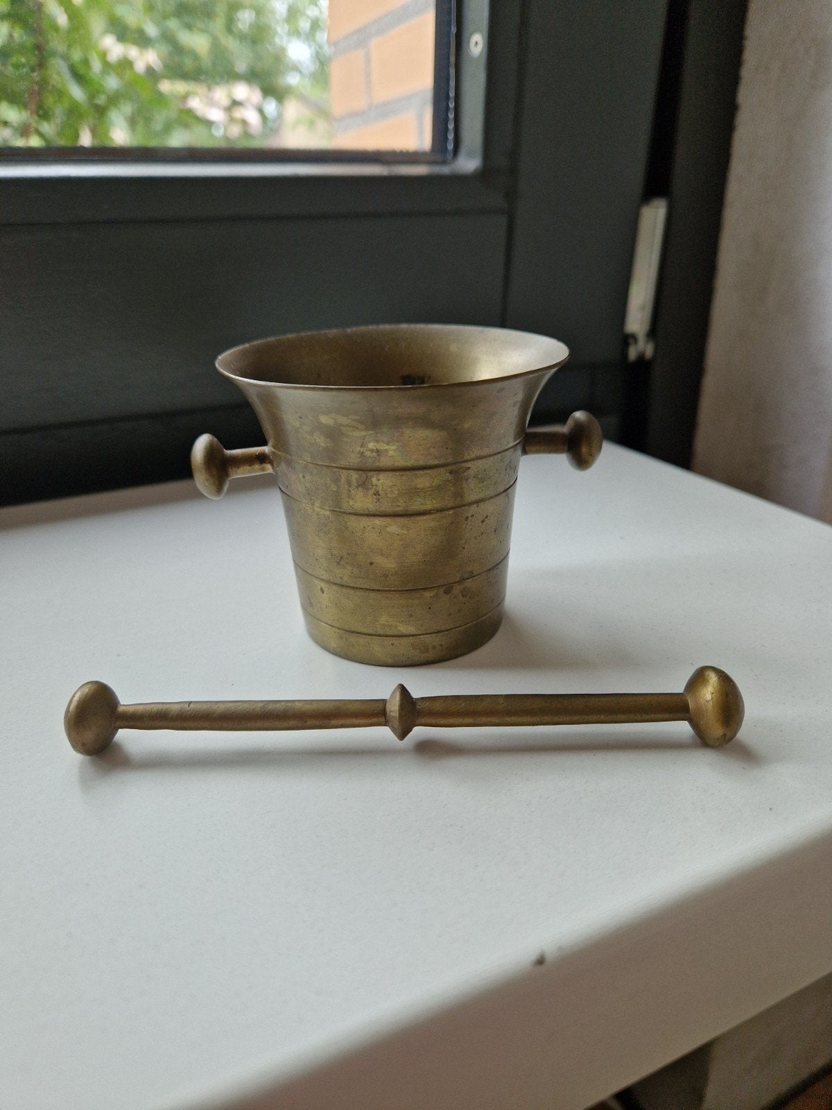 Antieke vijzel met stamper, Ophalen of Verzenden, Brons