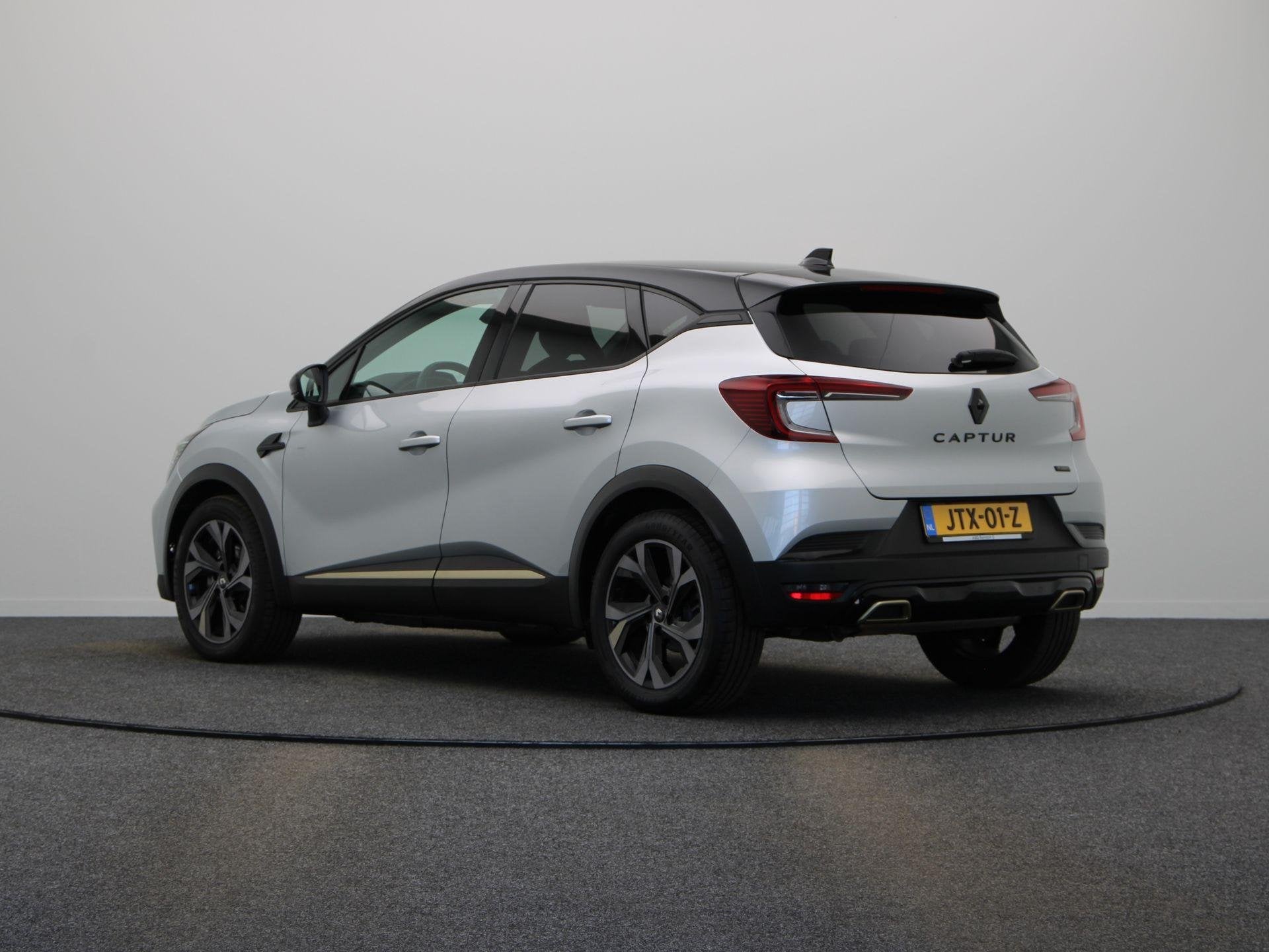 Renault Captur E-Tech Hybrid 145pk Engineered | Digitaal das, Auto's, Parkeersensor, Gebruikt, 715 kg, Leder en Stof