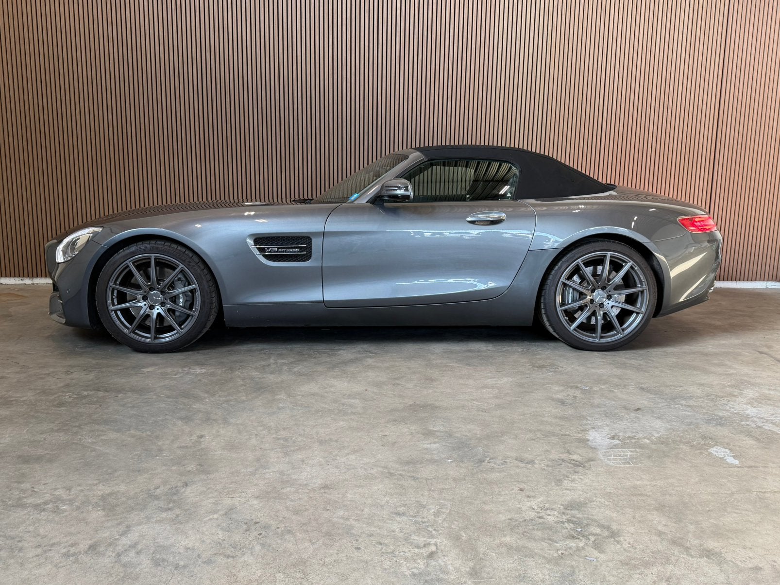Mercedes AMG GT Roadster 4.0 V8 / Dealer onderhouden, Auto's, Automaat, Achterwielaandrijving, Cabriolet, 0 kg