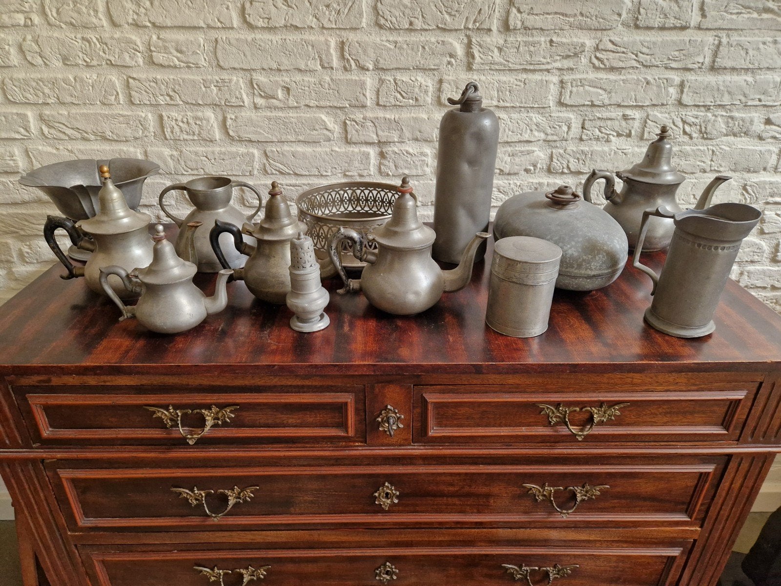 Diverse tinnen kannetjes, vazen en kruiken, Antiek en Kunst, Ophalen