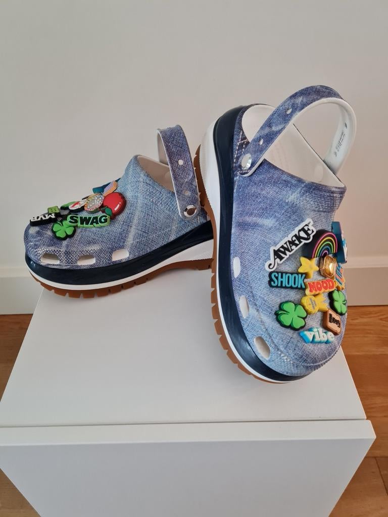 Crocs met gratis Jibbitz, maat 39-40 (M7W9), Blauw, Crocs, Gedragen, Ophalen