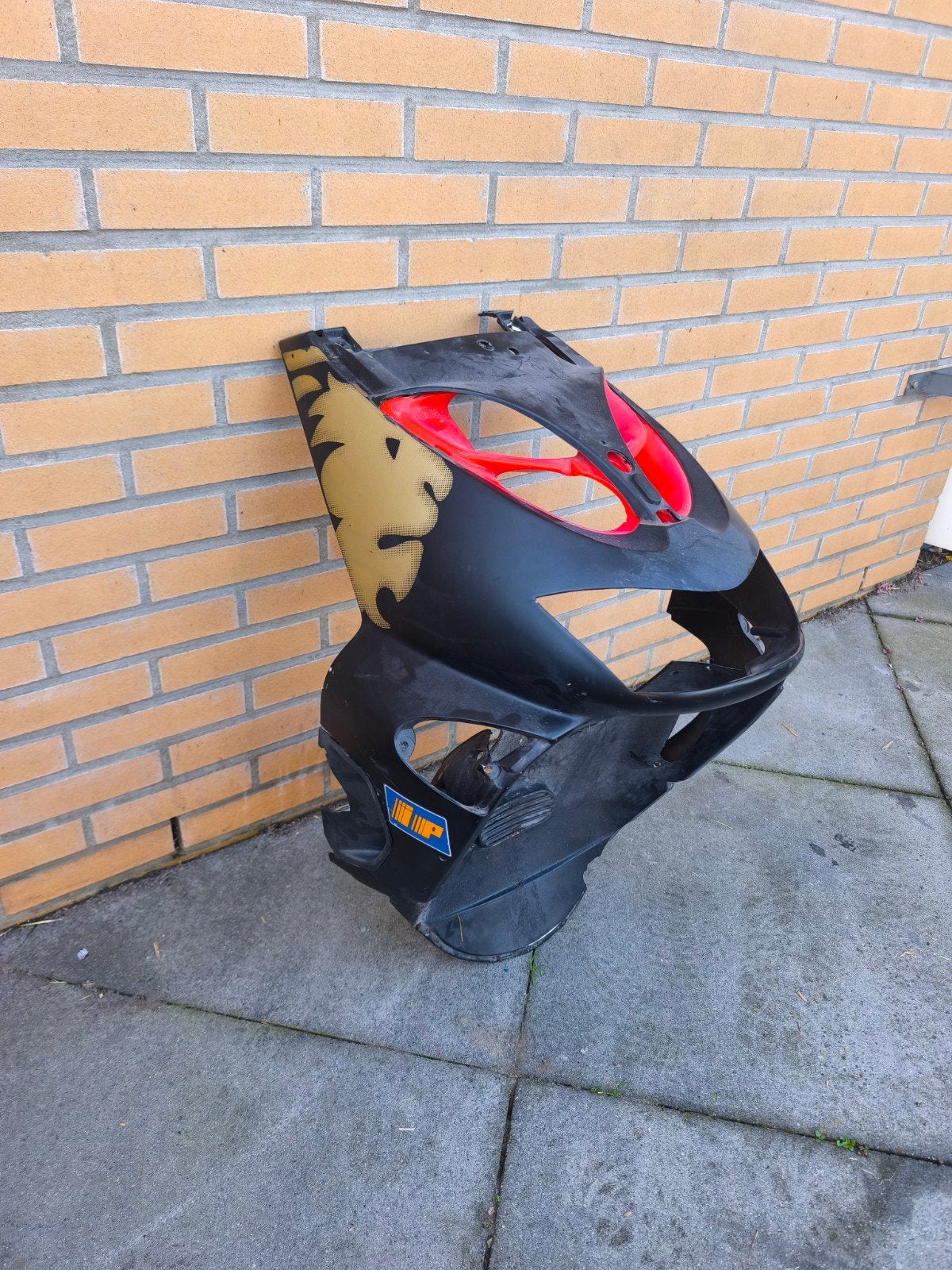Zeldzame voorkap Aprilia SR, Fietsen en Brommers, Ophalen, Gebruikt, Kap, Aprilia