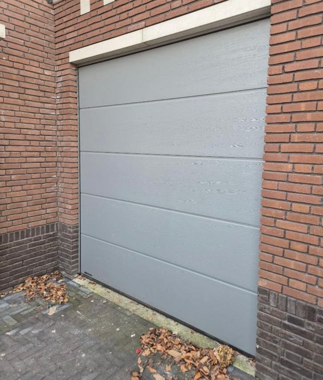 Garage deur hormann met motor 2,25m breed en 2,5m hoog grijs, Ophalen, Zo goed als nieuw