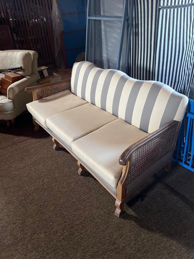 Vintage Bank Jaren '50 Stijl met Rotan Details, Huis en Inrichting, Banken | Sofa's en Chaises Longues, Ophalen, Gebruikt, 150 tot 200 cm