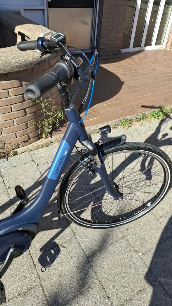 GAZELLE PARIS C7 ELEKTRISHE FIETS DAMES MODEL, Ophalen of Verzenden, Zo goed als nieuw, 50 km per accu of meer, 55 tot 59 cm