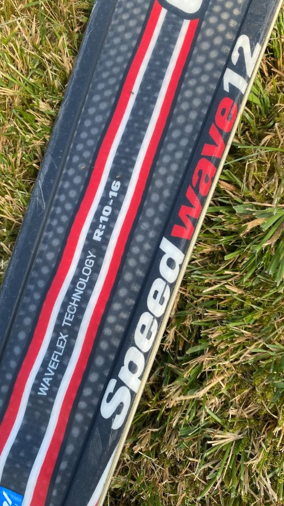 Elan Speedwave 12 carveski's (R10-16) met hoes 168cm, 160 tot 180 cm, Gebruikt, Carve, Skiën