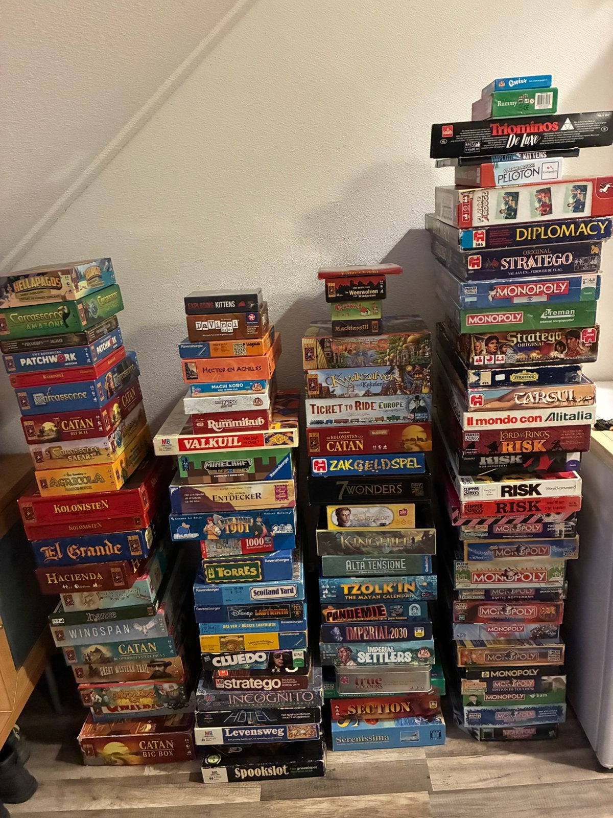 95 Bordspellen te koop, Ophalen of Verzenden, Zo goed als nieuw