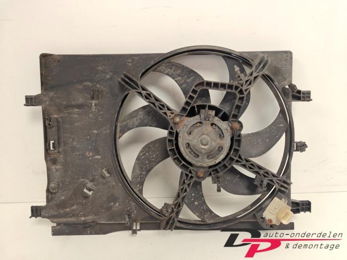 Koelvin van een Opel Corsa, Gebruikt, -, -, Opel