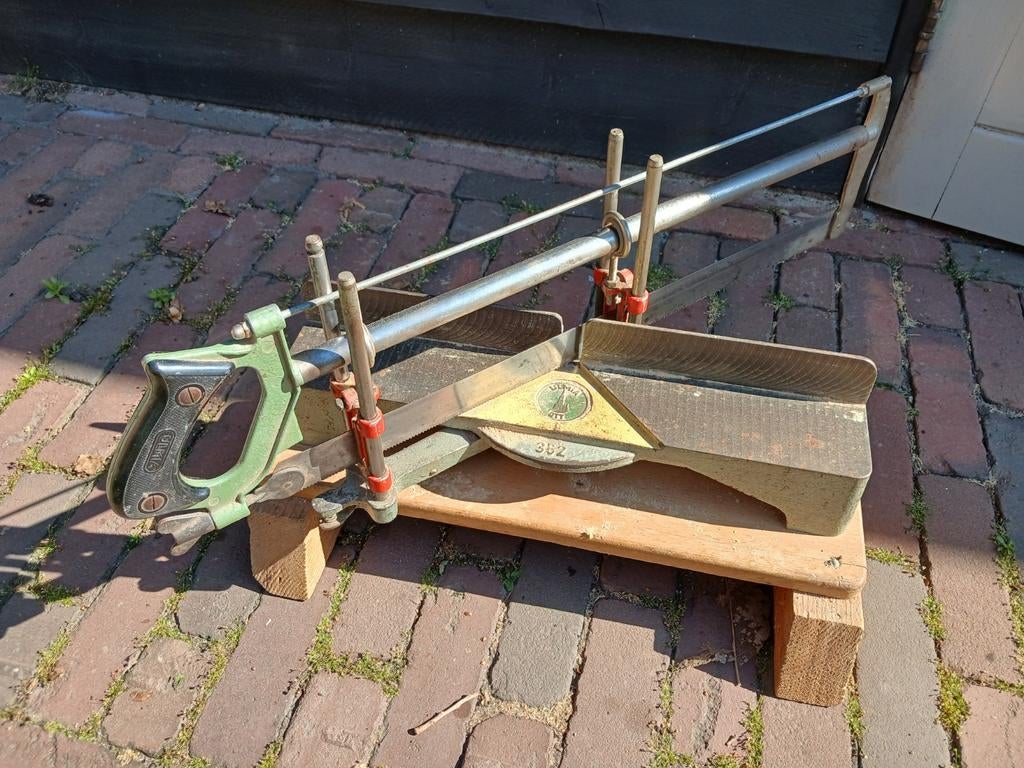 Degelijke verstekbak met zaag, Ophalen, Gebruikt, Overige typen