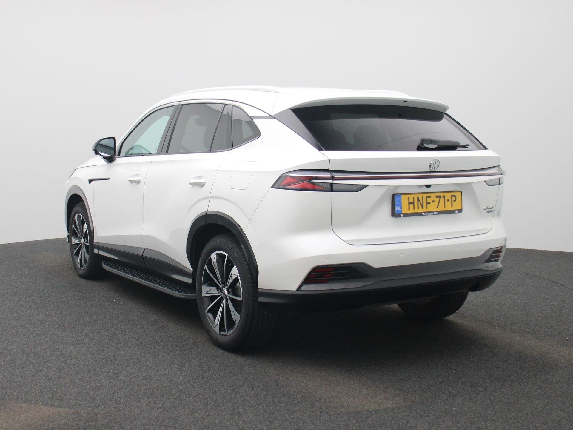 MG HS PHEV 1.5 272pk Aut. Luxury | 1e-Eig. | 100km Electrisc, Auto's, Stof, Gebruikt, 4 cilinders, Hybride Elektrisch/Benzine