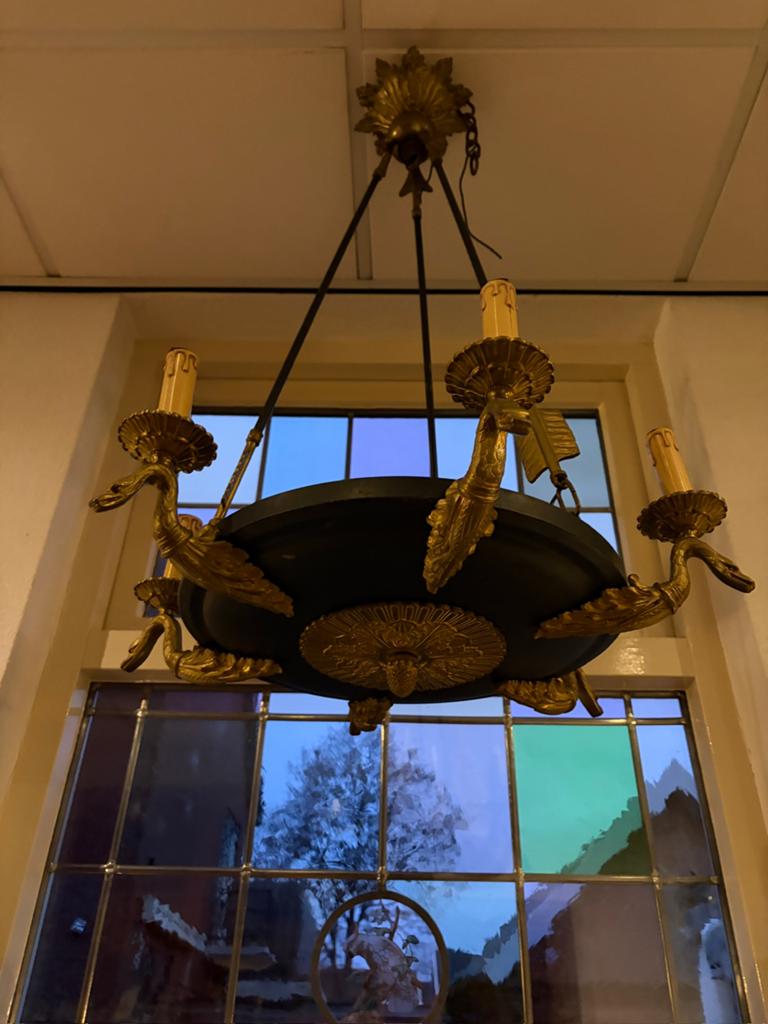 19 eeuwse Bronzen en gepatineerd brons empire style hanglamp, Ophalen, Brons