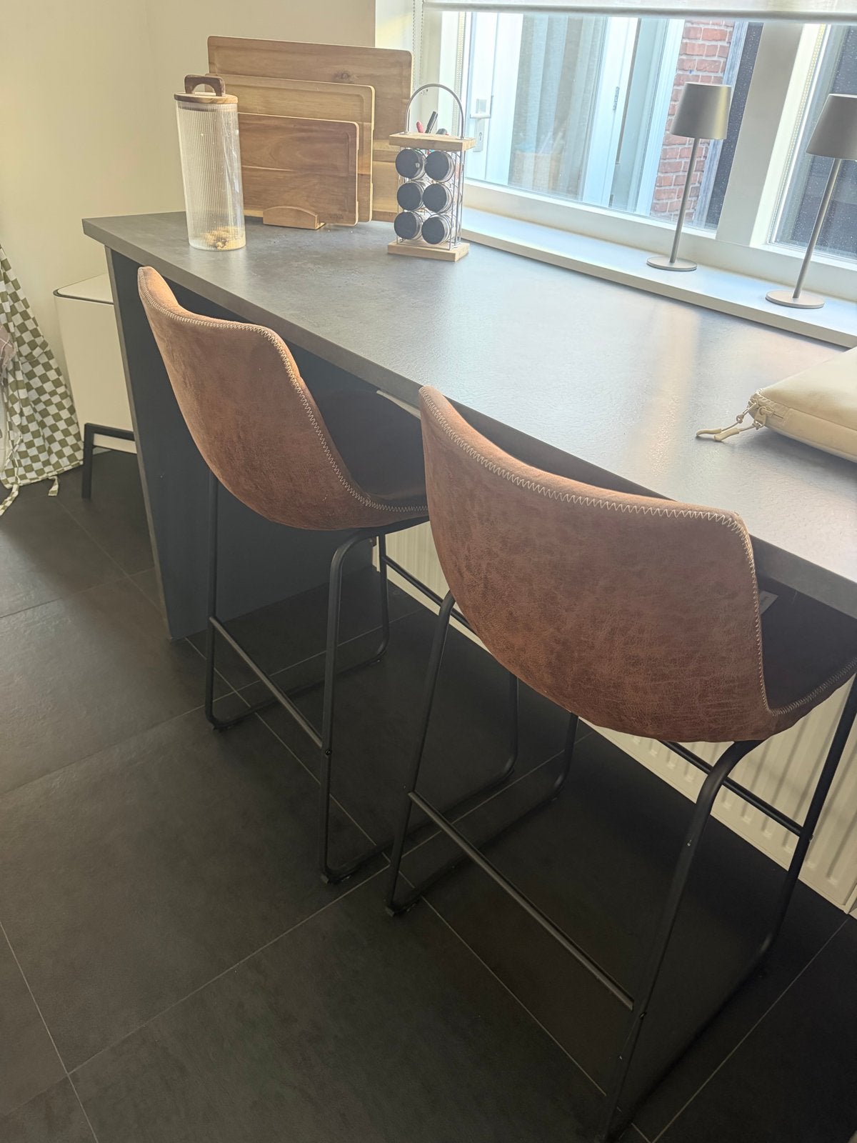 Barstoelen, Huis en Inrichting, Barkrukken, Gebruikt, 60 tot 90 cm, Metaal, 2 krukken, Met voetsteun, Ophalen