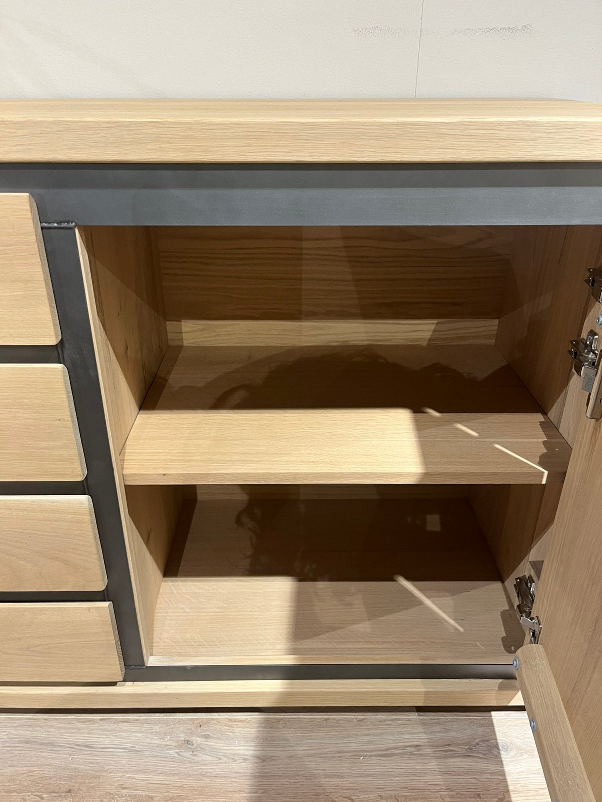 Dressoir Tahoma, Ophalen, Zo goed als nieuw