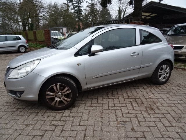 Opel Corsa D bj 2008 1.4 16v motorschade voor demontage., Gebruikt, -, -, Opel