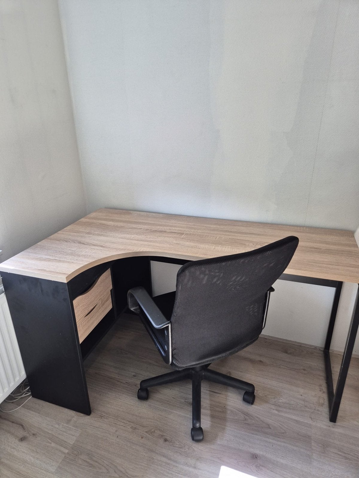 Hoekbureau met lades en bureaustoel, Huis en Inrichting, Ophalen, Gebruikt, Hoekbureau, Bruin