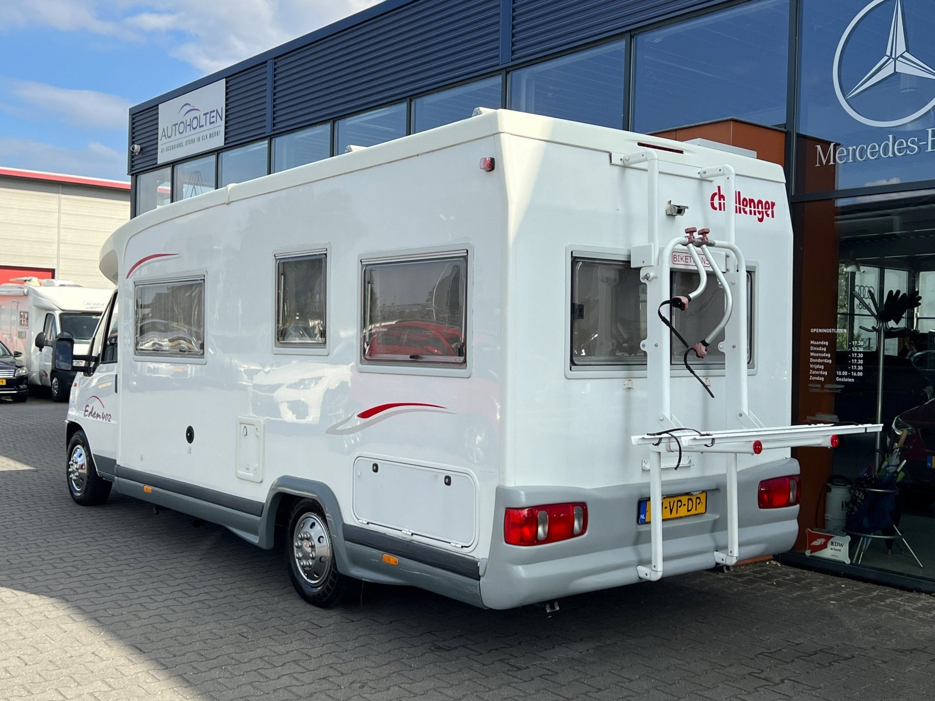 Fiat 2.8 JTD|Dwarsbed|Zonnepaneel|Fietsendrager|4 slaapplekk, Caravans en Kamperen, Elektrische ramen, Douche, Bedrijf, Fiat