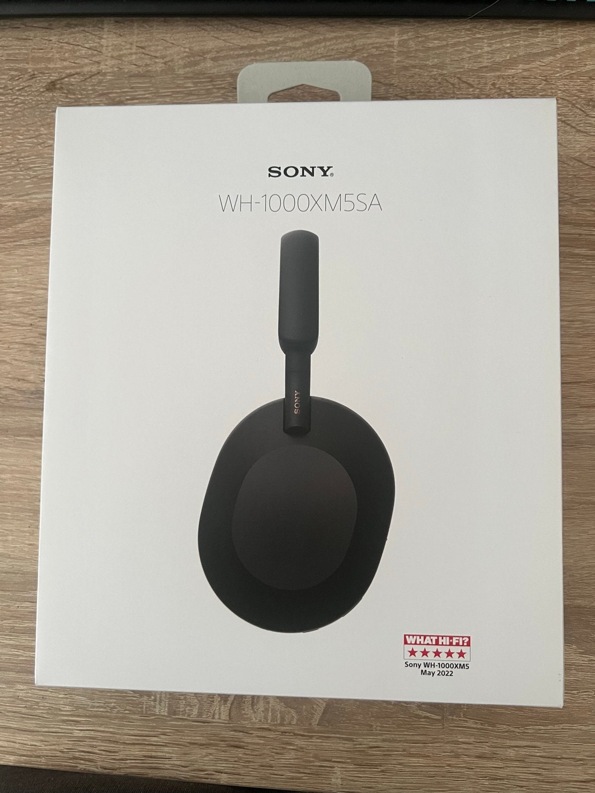 Gloednieuwe sealed Sony WH-1000XM5