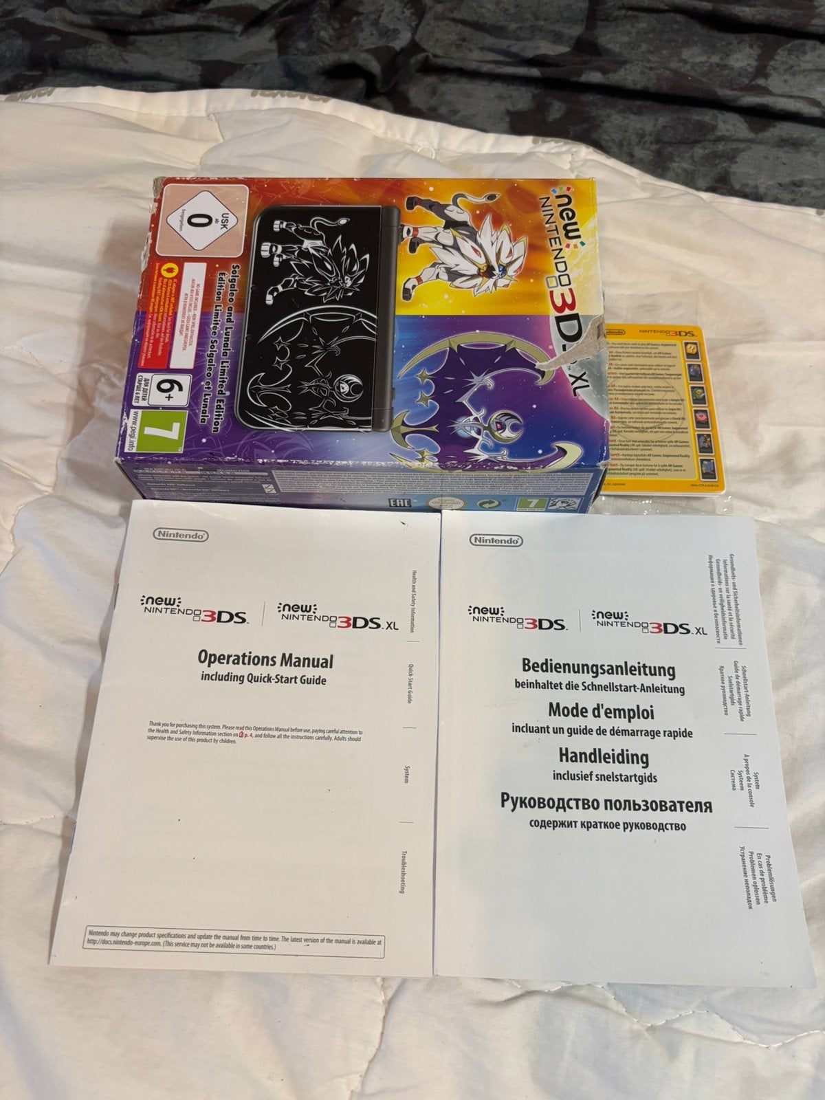 New Nintendo 3DS XL Solgaleo/Sun Lunala/Moon Doos Compleet, Ophalen of Verzenden, Gebruikt, 3DS