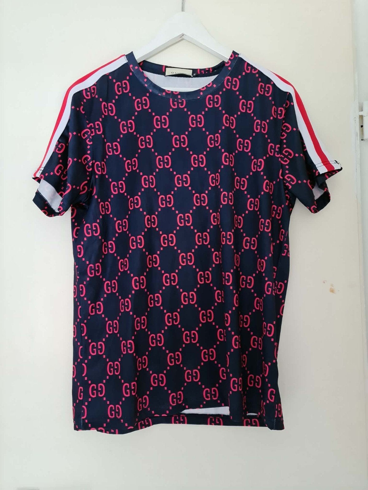 Gucci T-shirt en korte broek set - Maat M, Ophalen of Verzenden, Zo goed als nieuw, Gucci, Maat 48/50 (M)