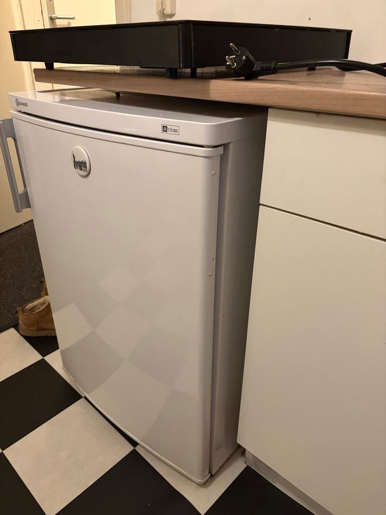 Bauknecht Koelkast - Gebruikt, maar werkt goed, Ophalen of Verzenden, Energieklasse A of zuiniger, 45 tot 60 cm, Zonder vriesvak