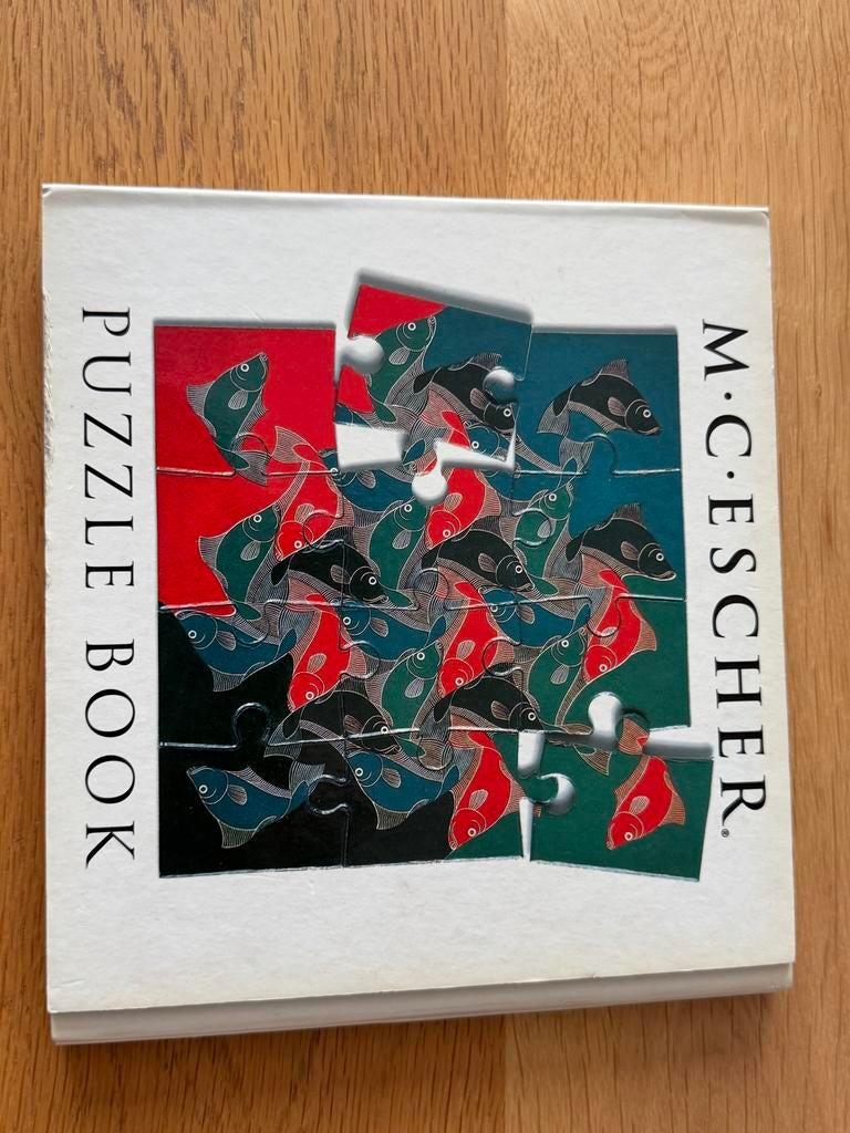 M.C. Escher Puzzle Book, Ophalen of Verzenden, Gelezen
