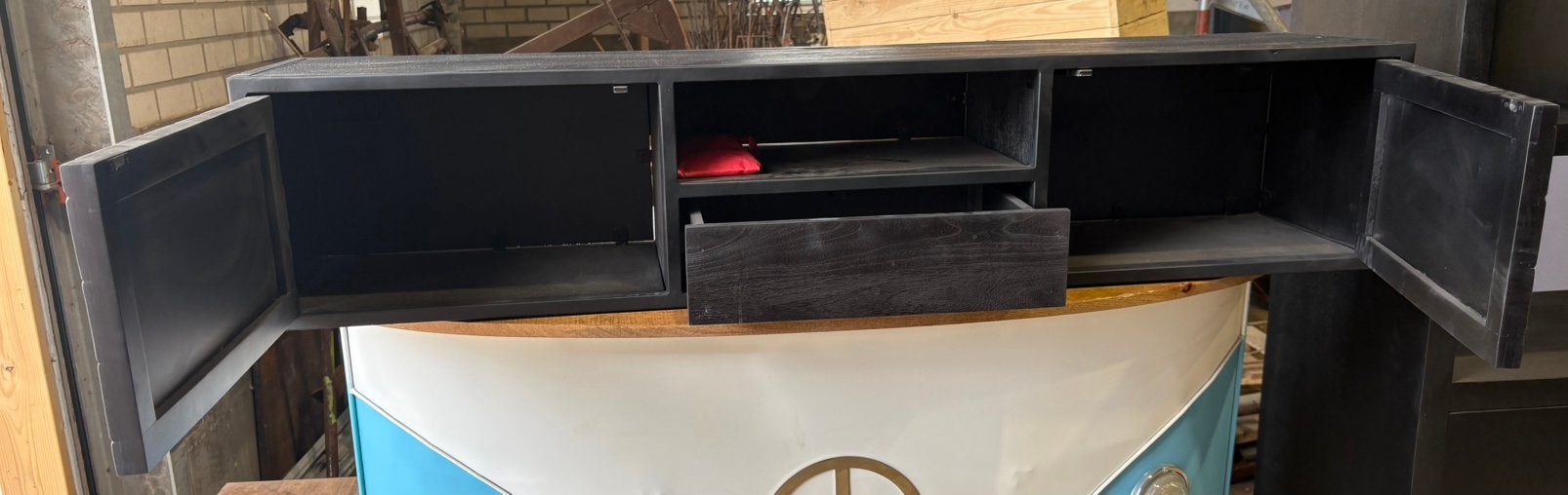 Zwevend TV-meubel Visgraat 160 cm – Nu slechts €200!, Huis en Inrichting, Ophalen, 150 tot 200 cm, Nieuw, Minder dan 100 cm