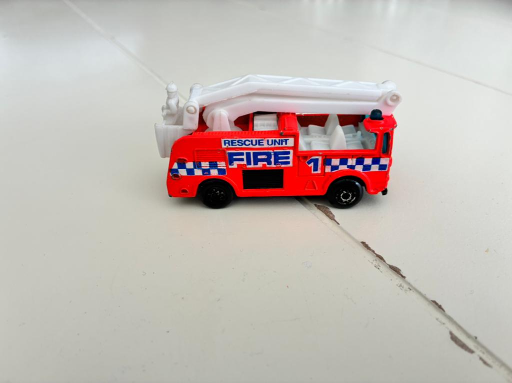 Matchbox Brandweer Hoogwerker, Ophalen of Verzenden, Bus of Vrachtwagen