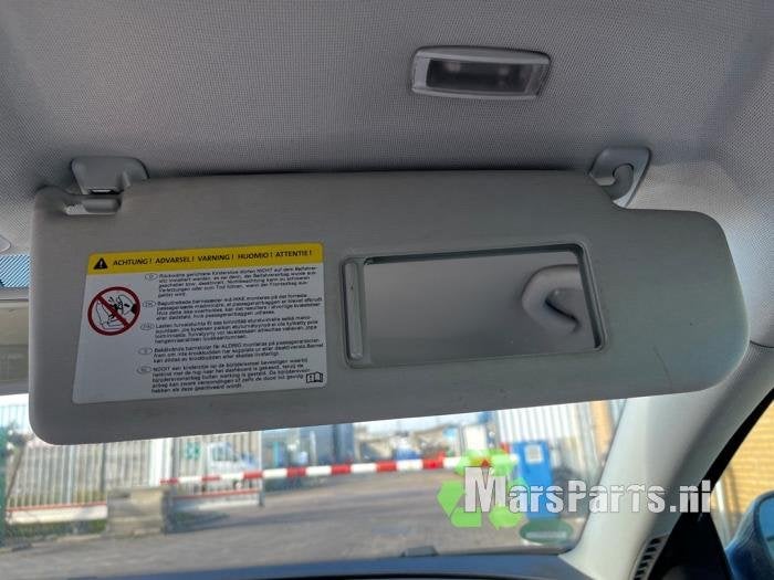 Zonneklep van een Volkswagen Passat, Gebruikt, -, Volkswagen, -