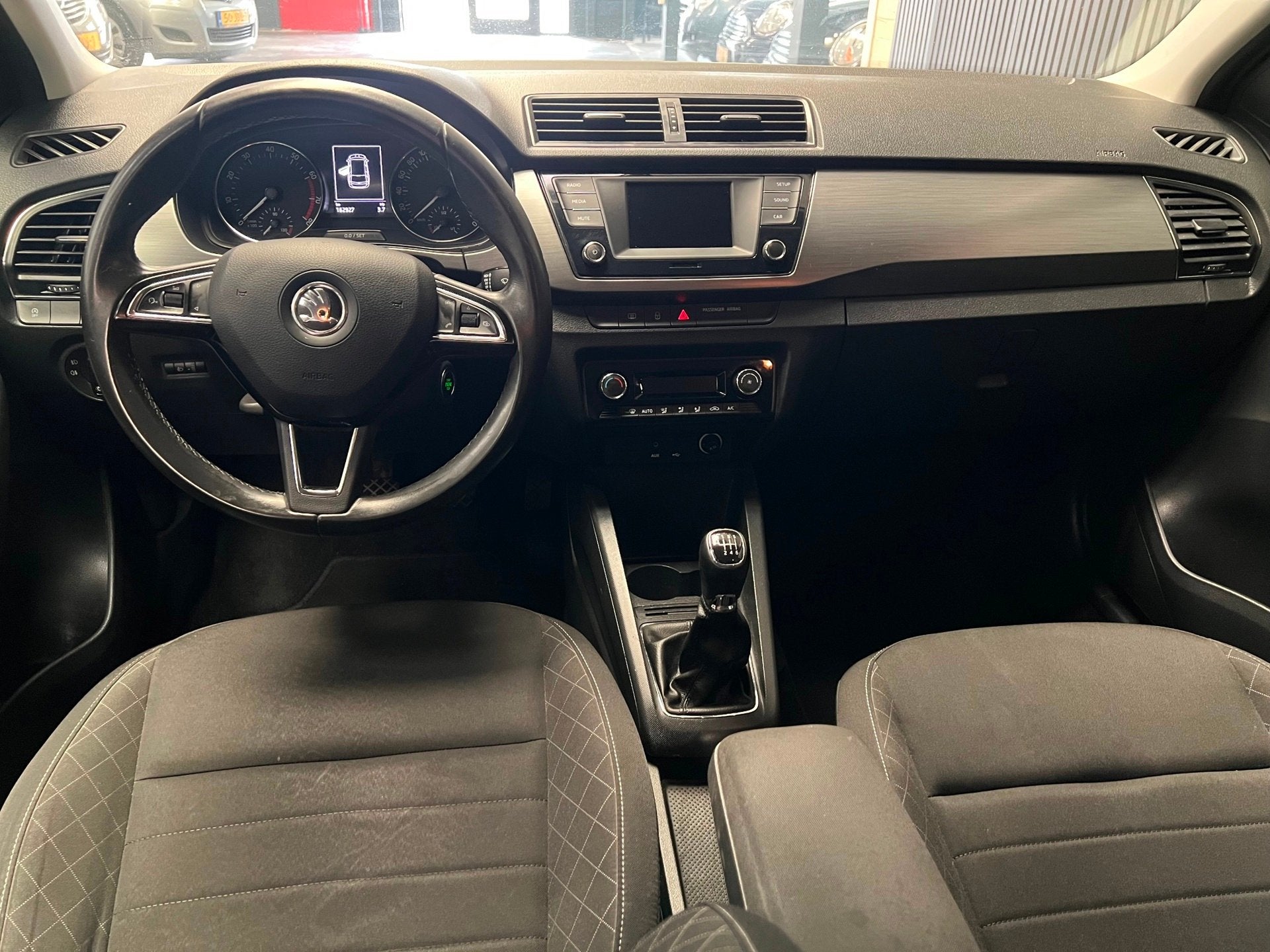 Skoda Fabia Combi 1.2 TSI Style - 2e eigenaar - NAP - Front, Stof, Gebruikt, 4 cilinders, Origineel Nederlands